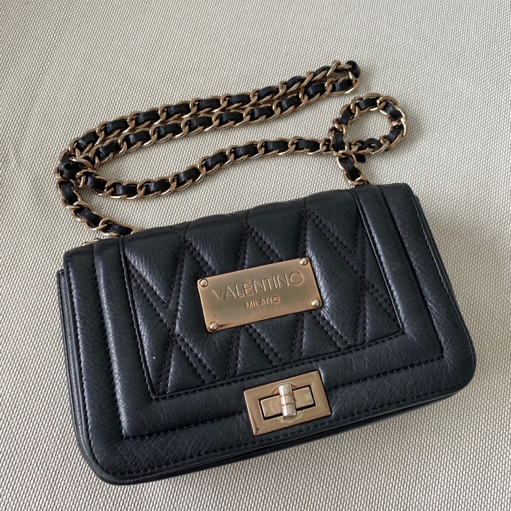 Beautiful Valentino handbag